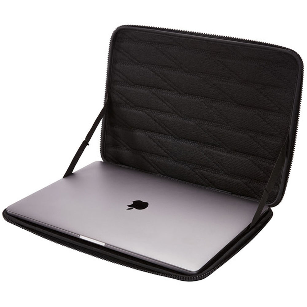 Thule Gauntlet MacBook Pro&reg; Sleeve 16"