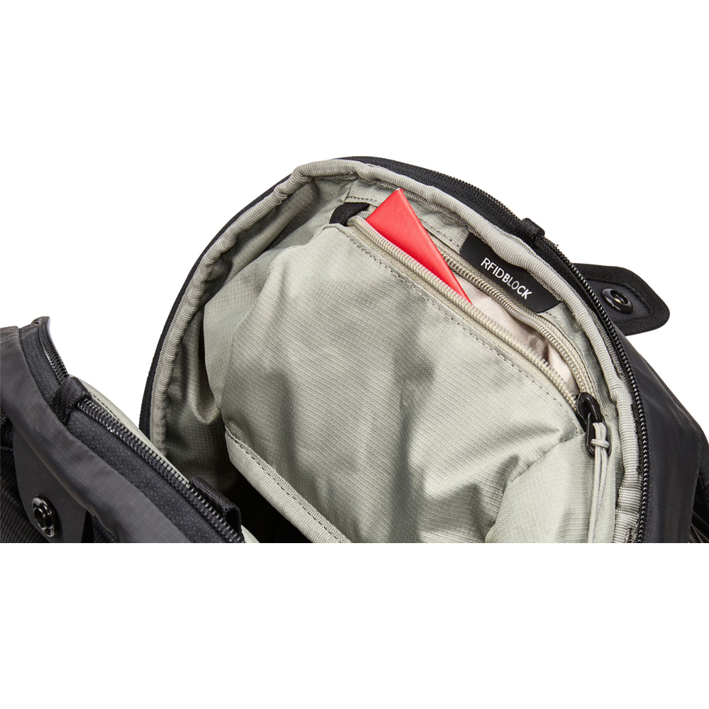 Thule Tact Backpack 16L