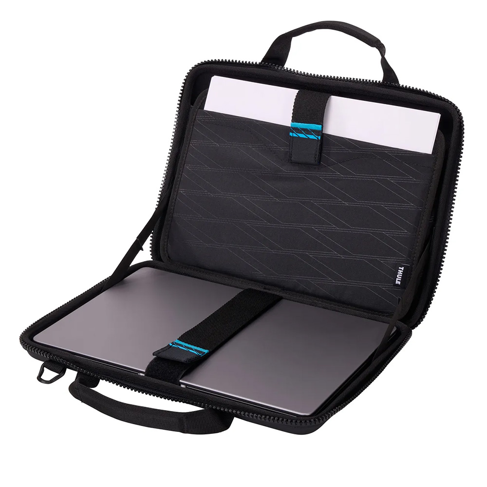 Thule Gauntlet MacBook&reg; Pro Attach&#232; 14"