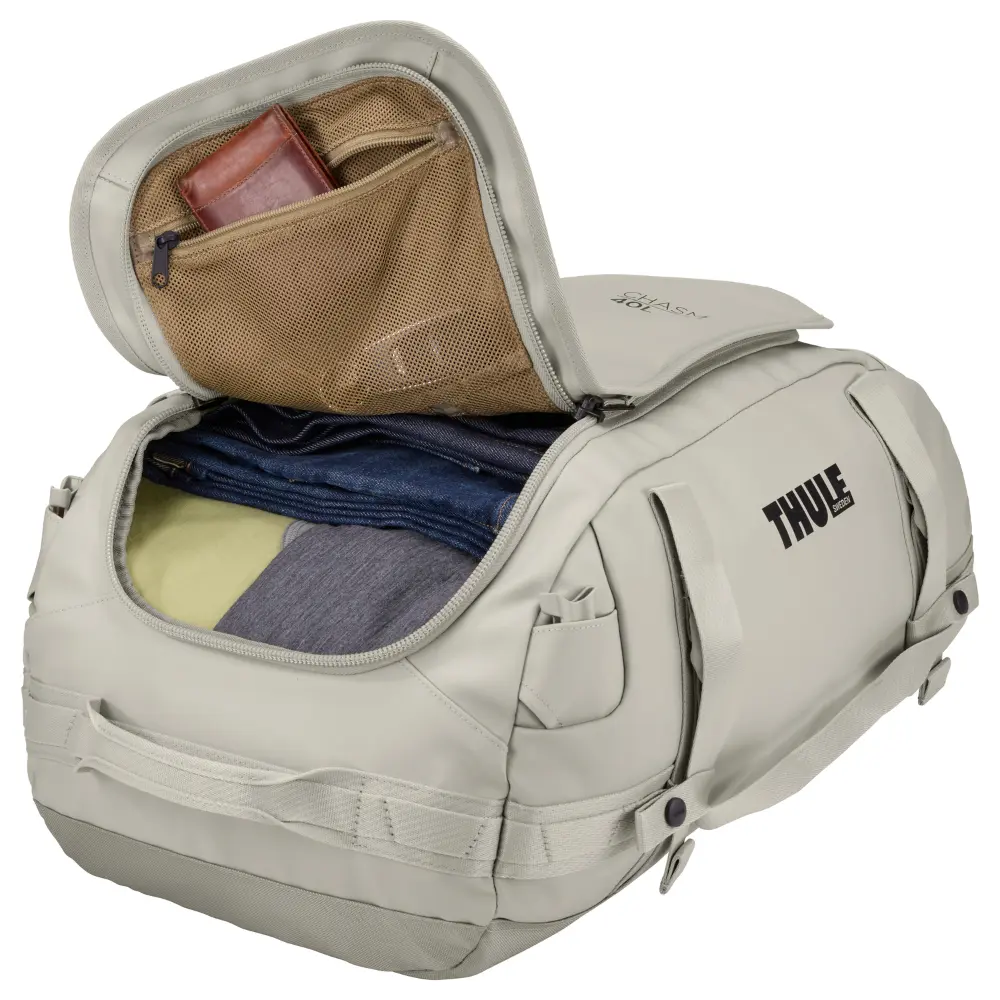 Thule Chasm Duffel 40L