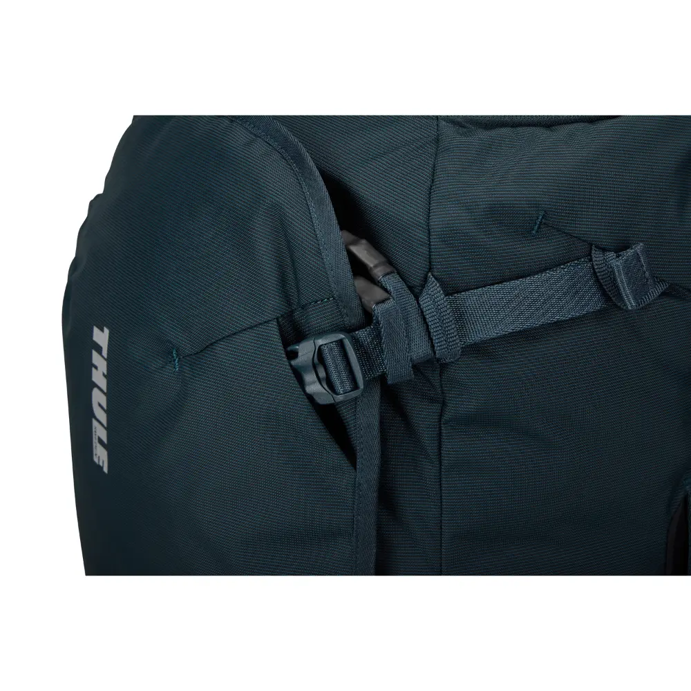 Thule Landmark 60L Travel Pack