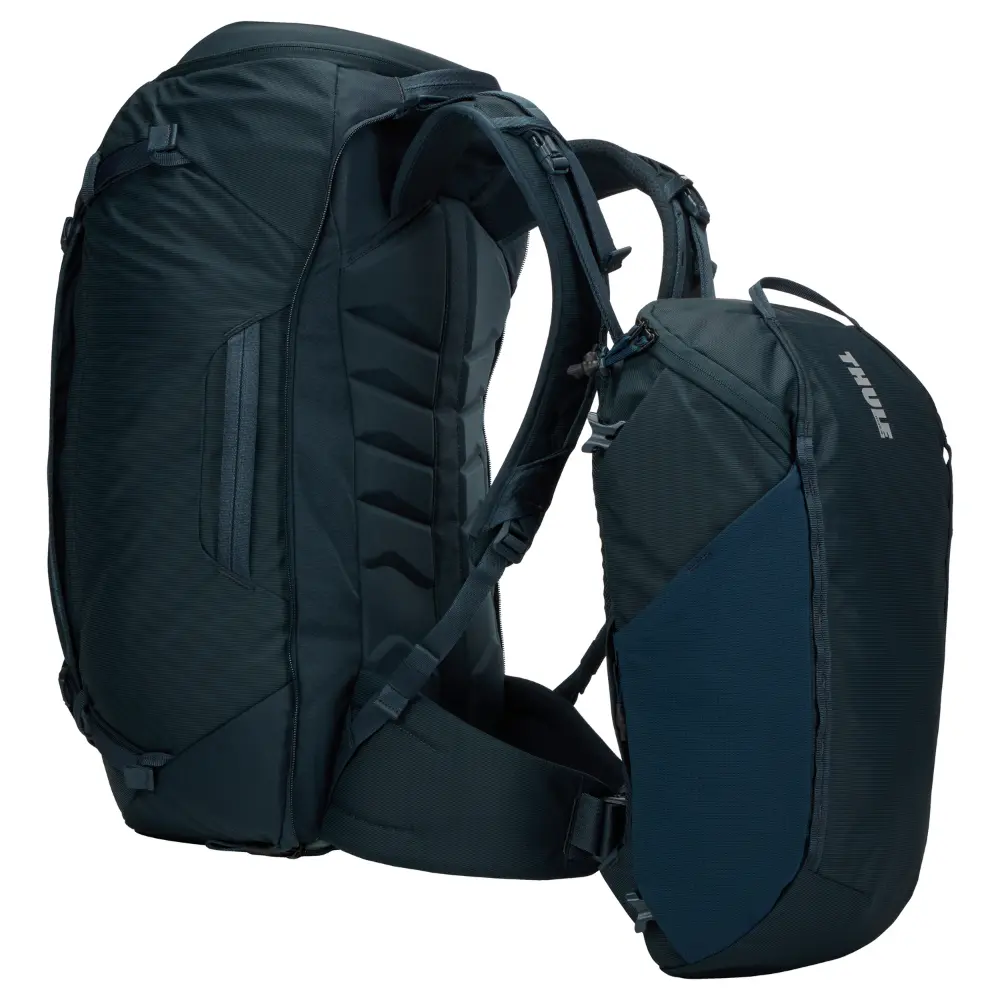 Thule Landmark 70L Travel Pack