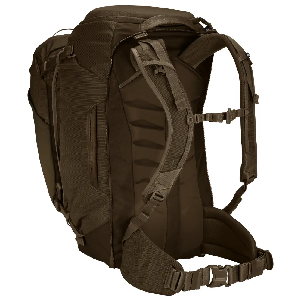 Thule Landmark 70L Travel Pack