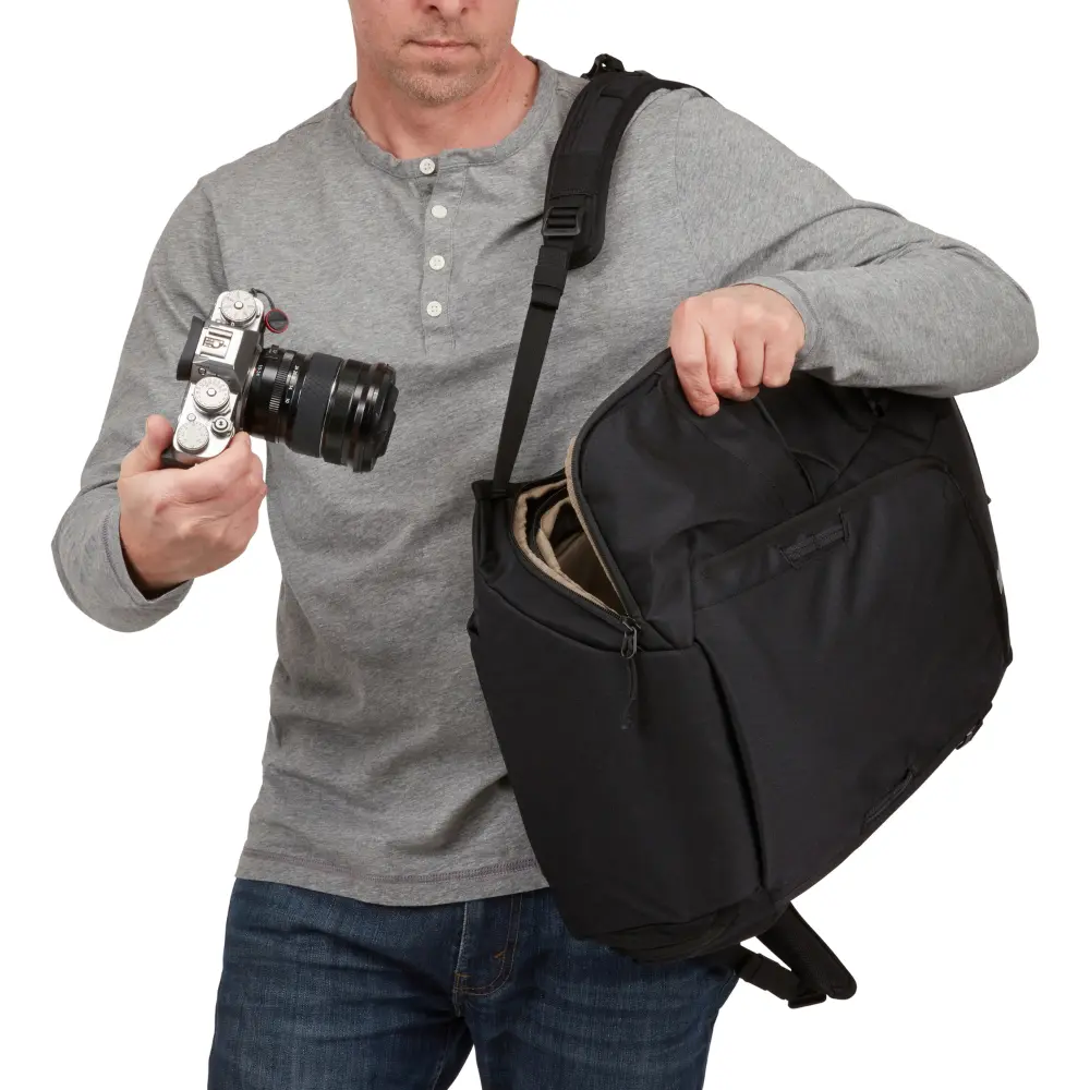 Thule Covert Camera Backpack DSLR 24L