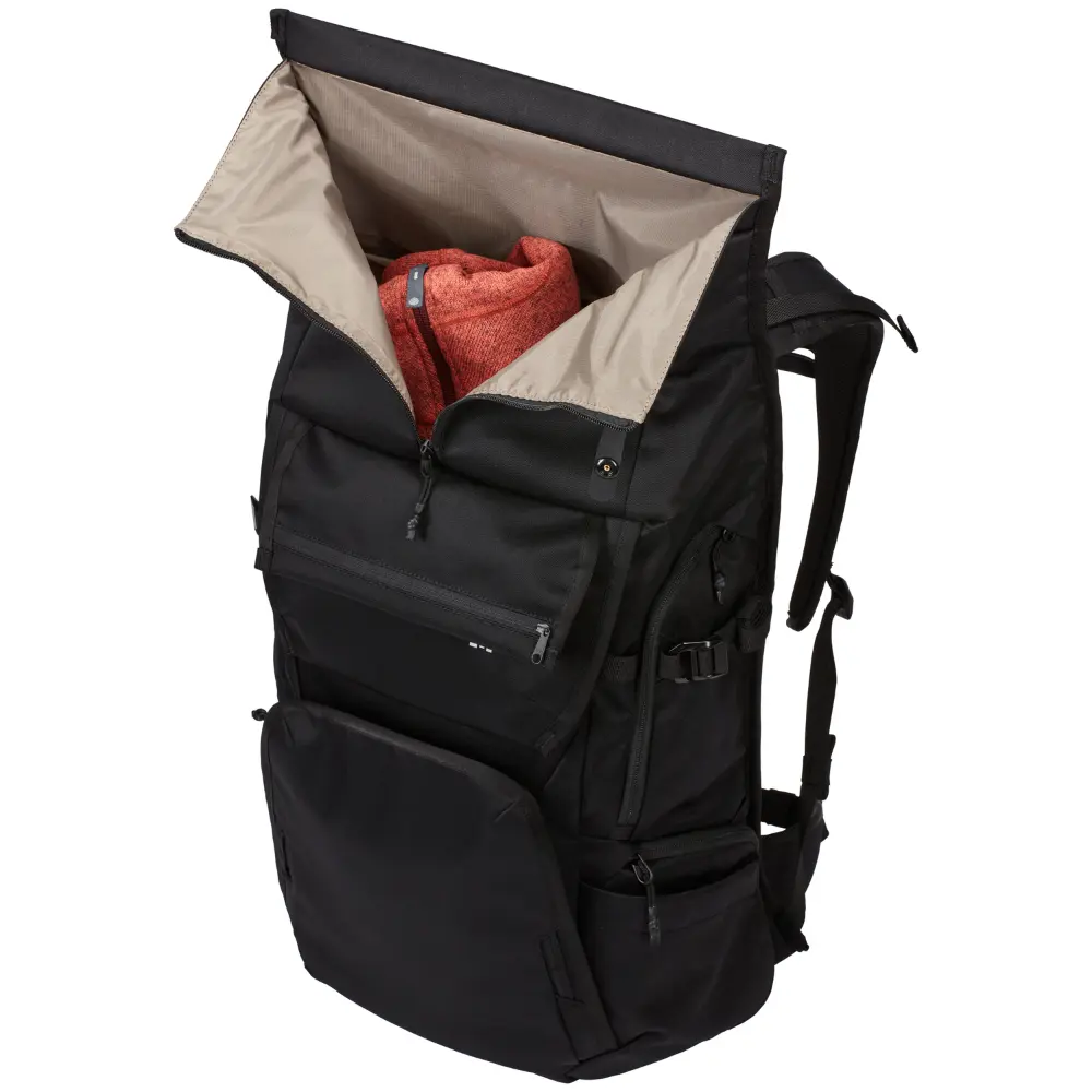 Thule Covert DSLR Backpack 32L