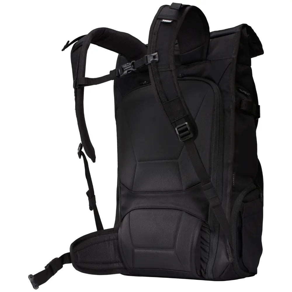 Thule Covert DSLR Backpack 32L