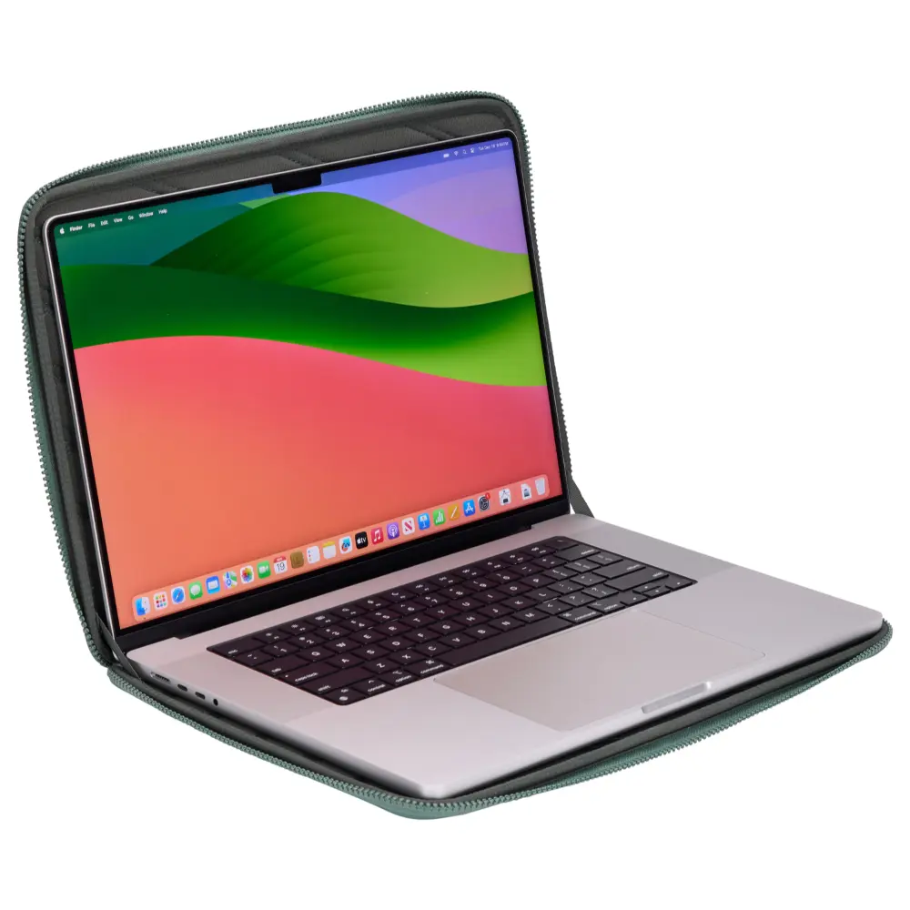 Thule Gauntlet MacBook&reg; Sleeve 16"