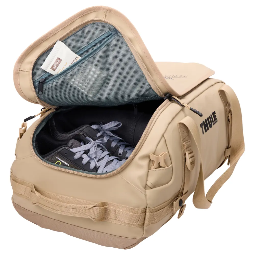 Thule Chasm Duffel 40L
