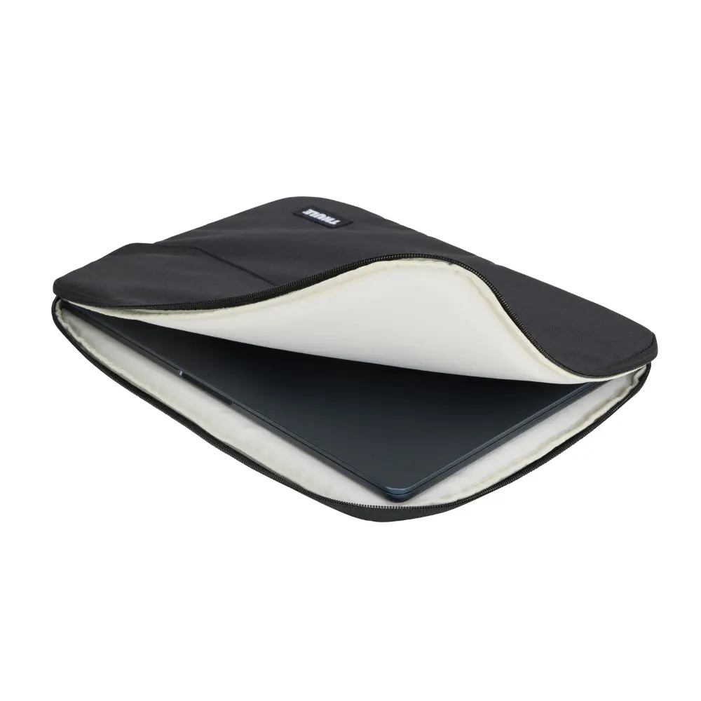 Thule Lithos sleeve MacBook Air 15’’