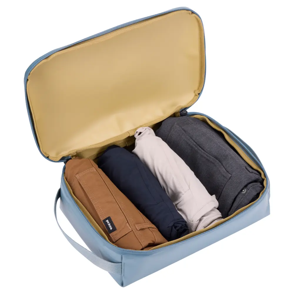 Thule Chasm Medium Gear Cube